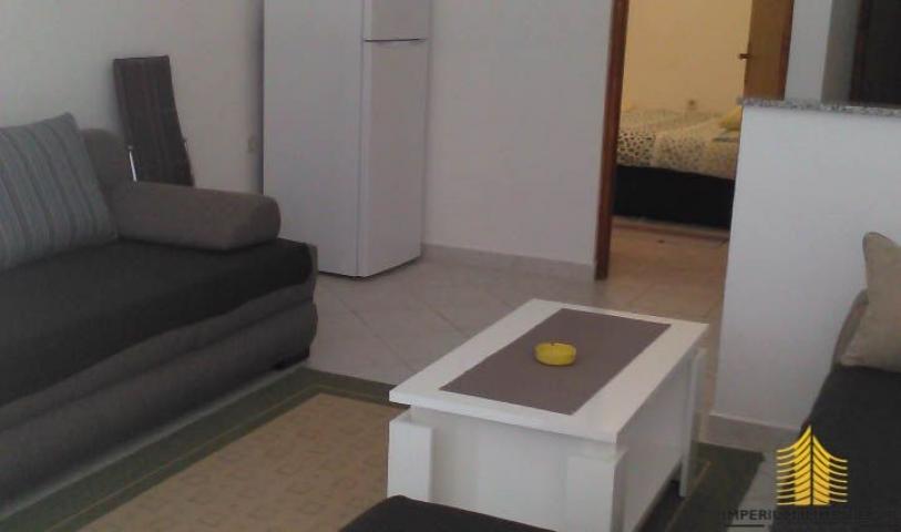 Apartmanska samostojeća kuća, 80m od mora, Privlaka/Nin