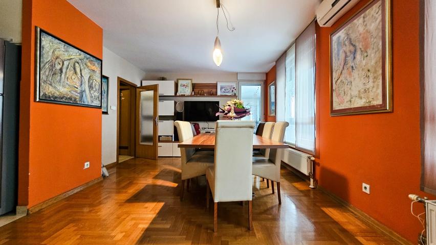 Predivan stan, rijetkost na tržištu, 140m2 + 30m2