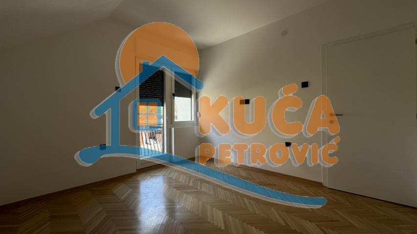 Kuća 320 m2, Palilula