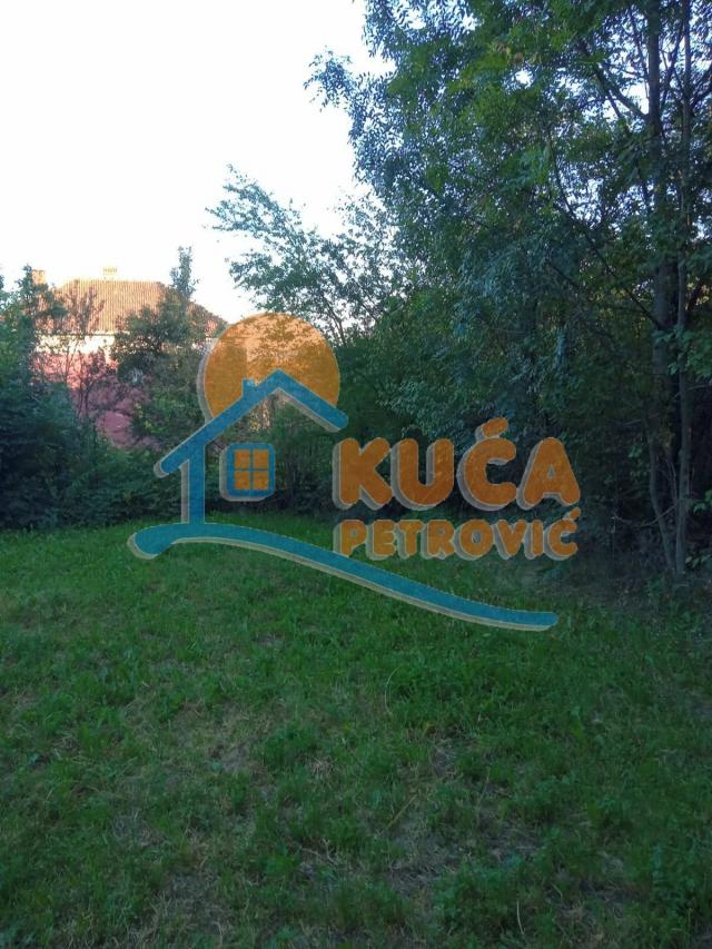 Porodična kuća, 8a, 100m2, Ovsinjinac