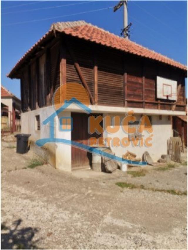 Kuća, selo Baličevac, Merošina 240m2, plac 33a