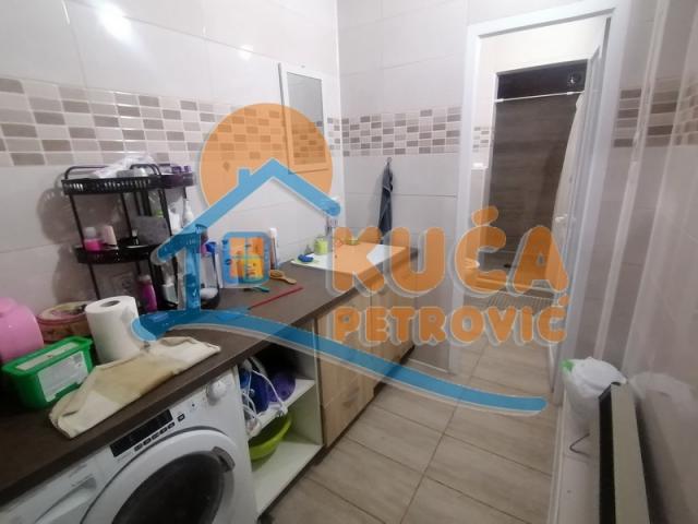 Kuća sa lokalom, top lokacija, centar, Katićeva, 284m2, plac 215m2