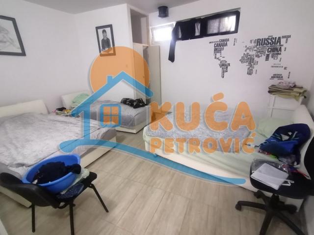 Kuća sa lokalom, top lokacija, centar, Katićeva, 284m2, plac 215m2