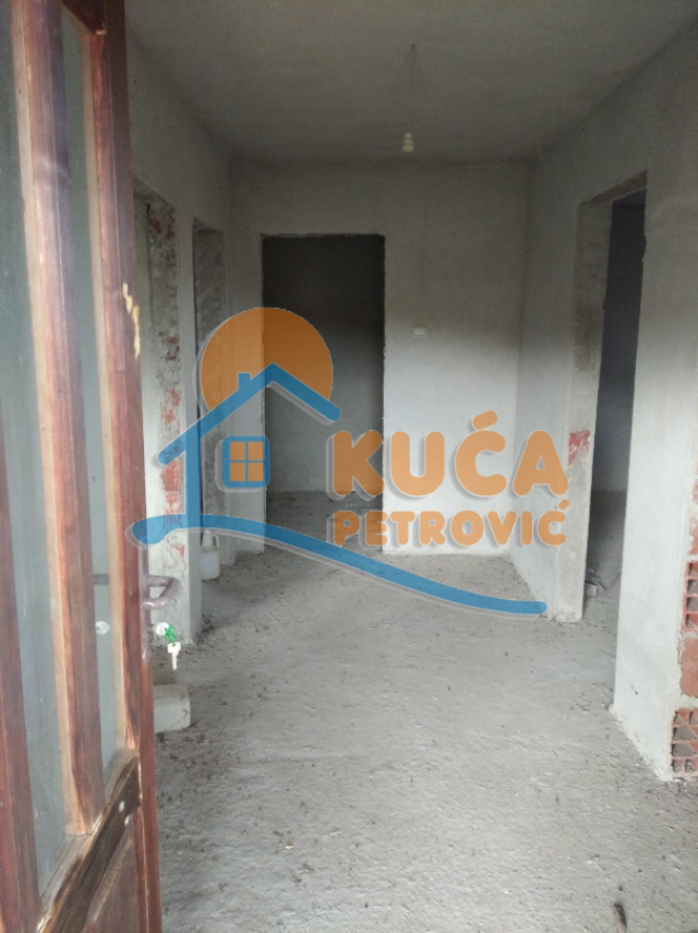 Kuća u Supovcu, 176 m2 na 14 ari placa