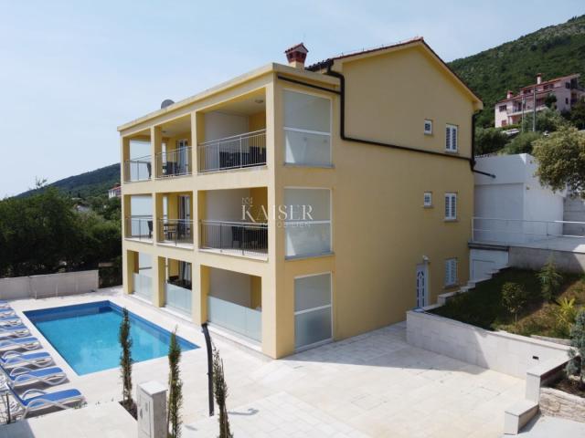 Rabac - kuća 100 m od mora, 430 m2