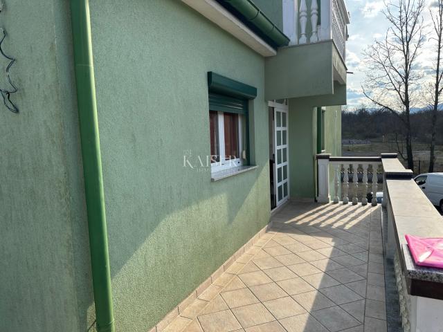 Viškovo - a house with great potential in a quiet location