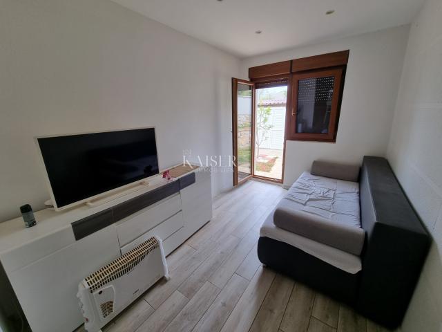 Crikvenica, Jadranovo - samostojeća kuća, prizemnica 94 m2