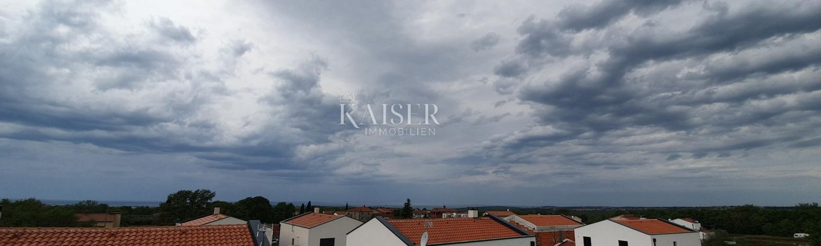 Istria - Poreč, sea view apartment with roof