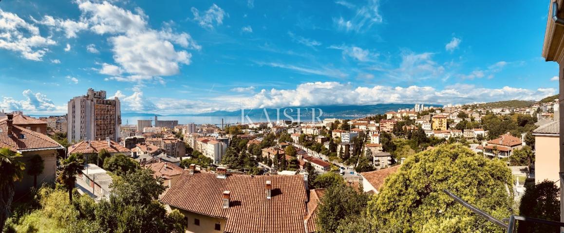 Rijeka, Belveder - Floor of a historic villa with a balcony and a beautiful view