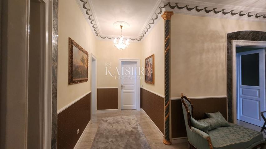 Rijeka, Belveder - Floor of a historic villa with a balcony and a beautiful view