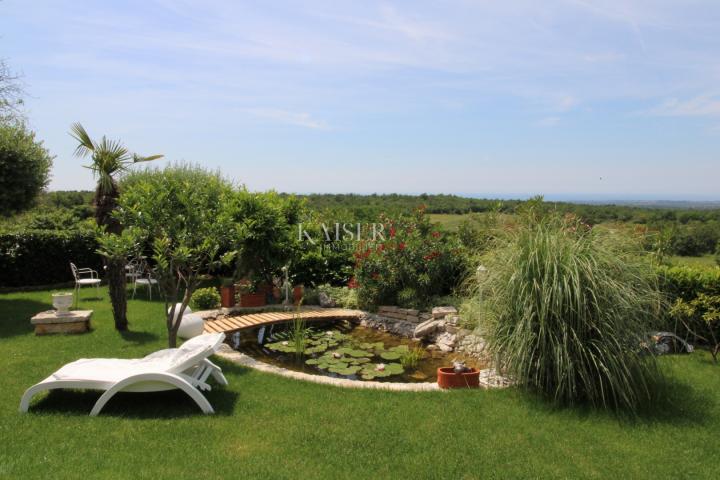 Istria - Poreč, Mediterranean villa with sea view