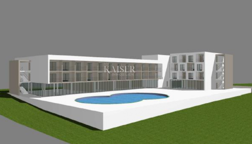 Istria - Poreč, building plot 500 m to the sea, T1 zone