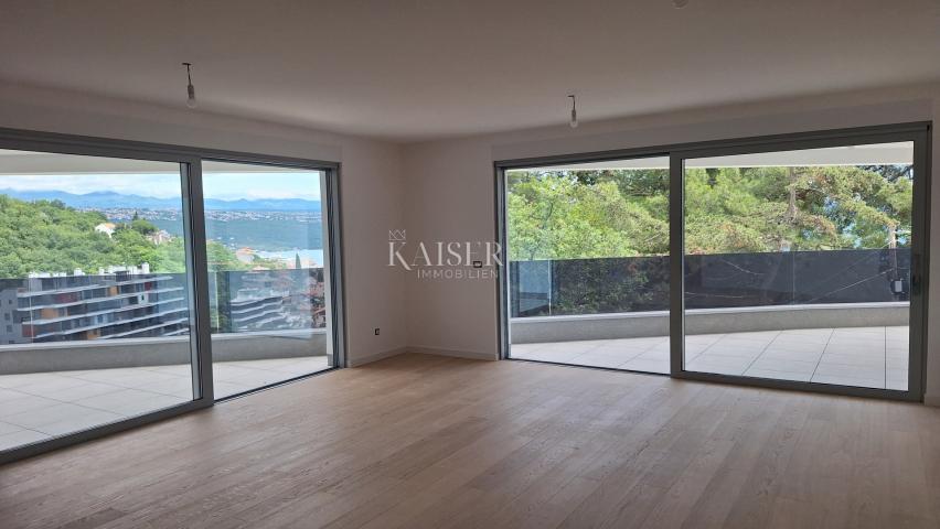 Opatija, Penthouse, in begehrter Lage mit Aussicht