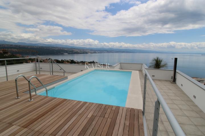 Flat Opatija, 545,79m2