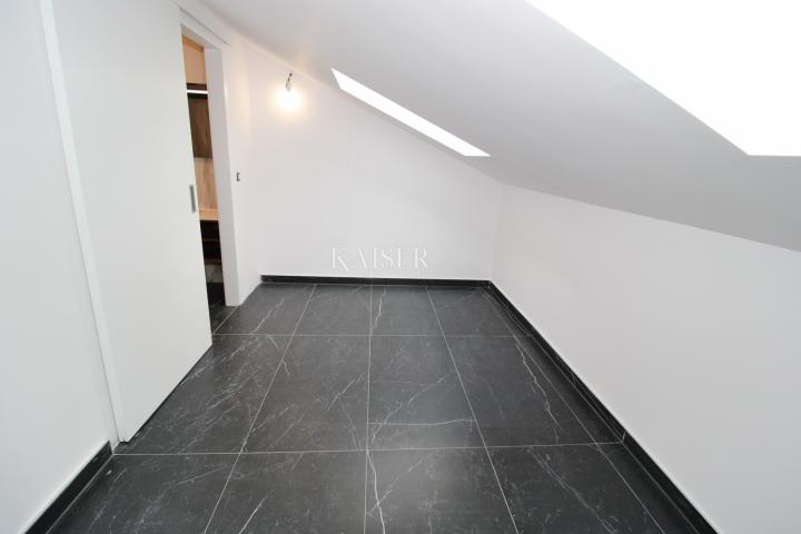 Wohnung Opatija, 545,79m2