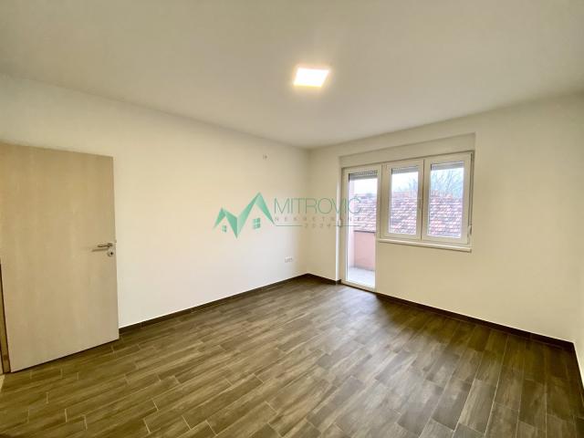 Adice, dvosoban, 66m2. 