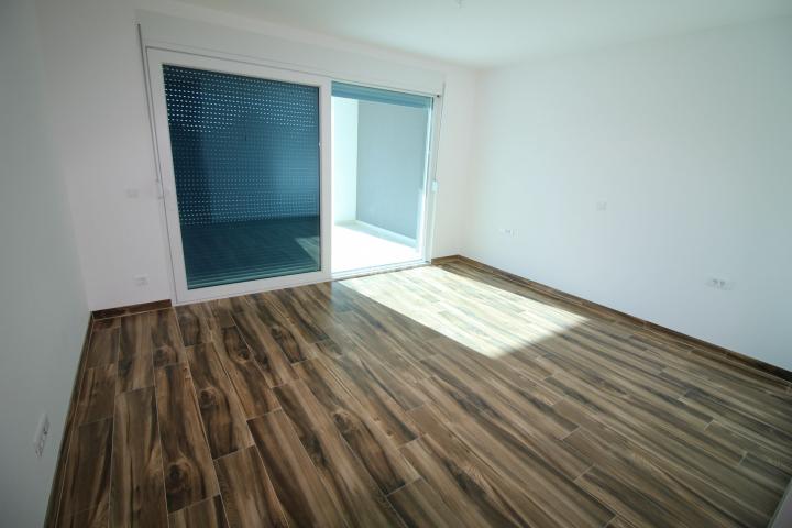 Apartman u prizemlju 