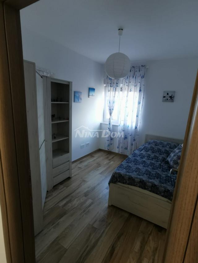 Luksuzni apartman s pogledom na more, 2. kat centar otoka Vira 