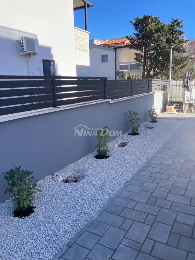 Apartman novogradnja, južna strana (voda i kanalizacija)