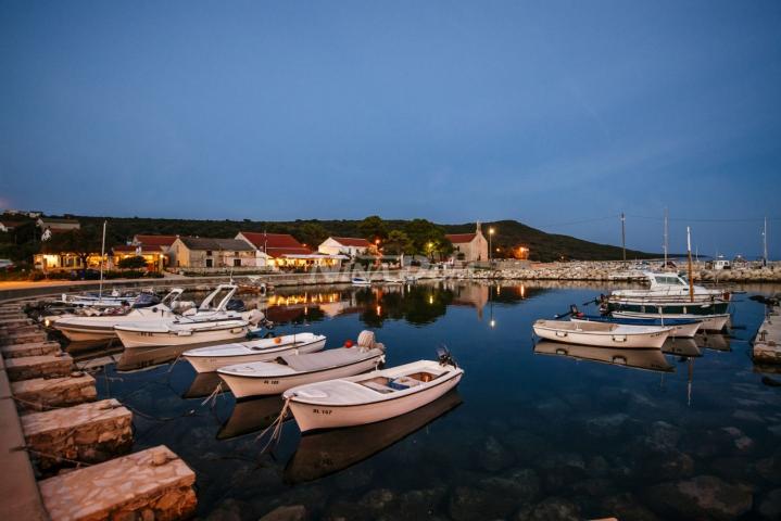 Prvi red otok Premuda rijetkost na tržištu