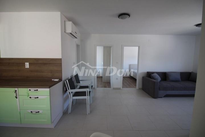 Apartman 100 m. do plaže, pogled, dvije etaže. 