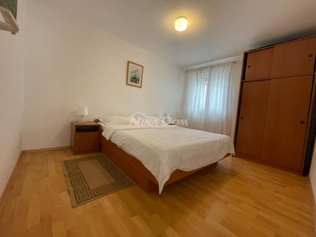 APARTMANSKA KUĆA - PRIVLAKA - 6 APARTMANA