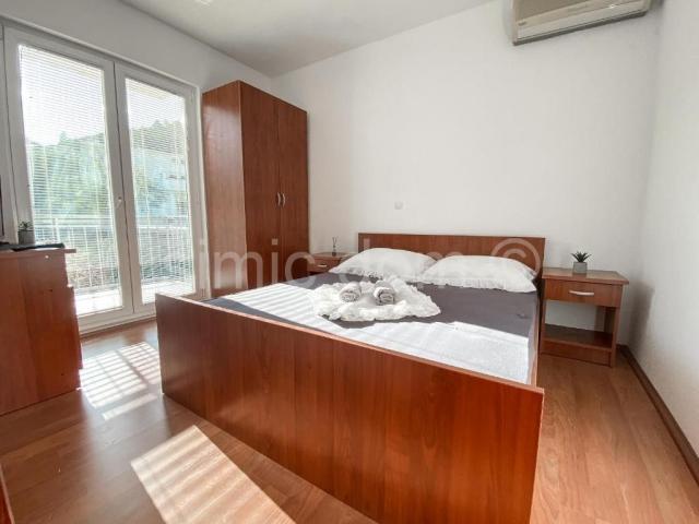 Apartmanska kuća s pogledom, Makarska Rivijera