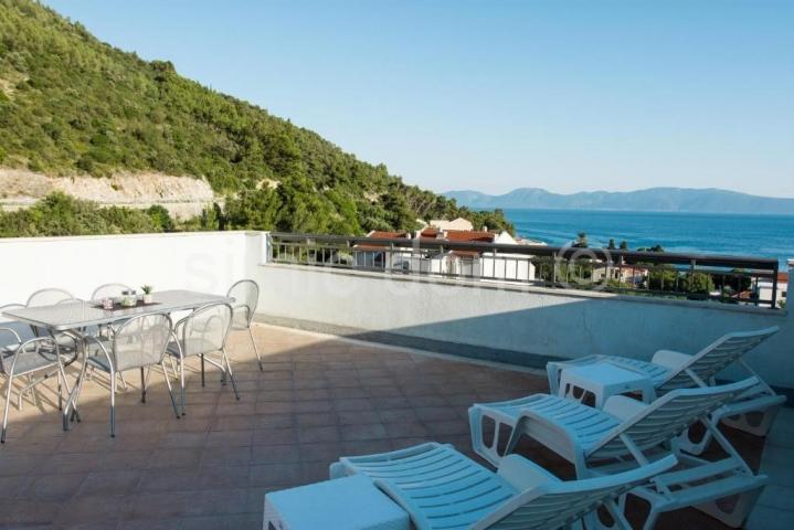 Apartmanska kuća s pogledom, Makarska Rivijera