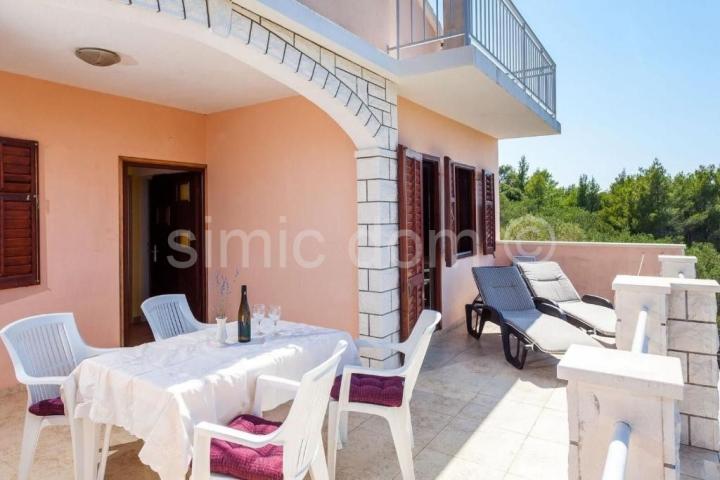 Apartmanska kuća s otvorenim pogledom, Korčula