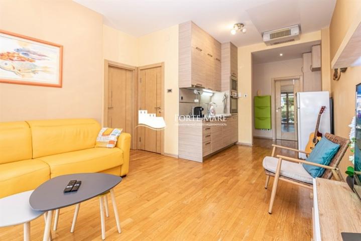 Apartment for sale in Herceg Novi, Igalo area