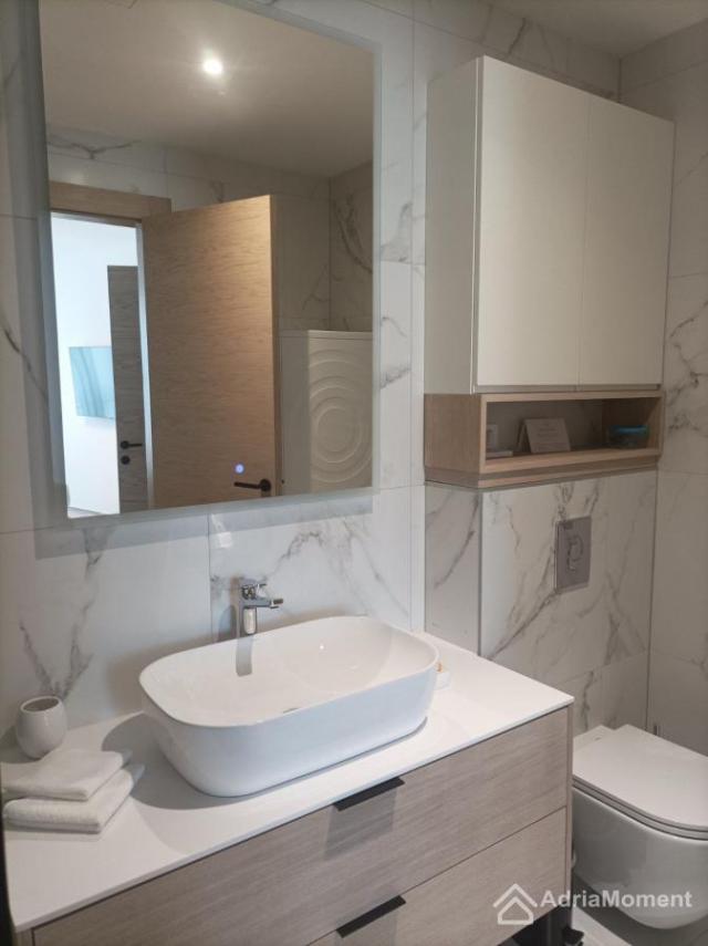 2-soban apartman u Lazure Residences