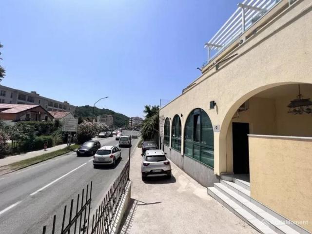 Hotel sa 10 soba u Meljinama, Herceg Novi