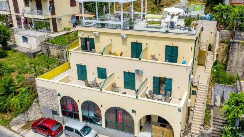 Hotel sa 10 soba u Meljinama, Herceg Novi