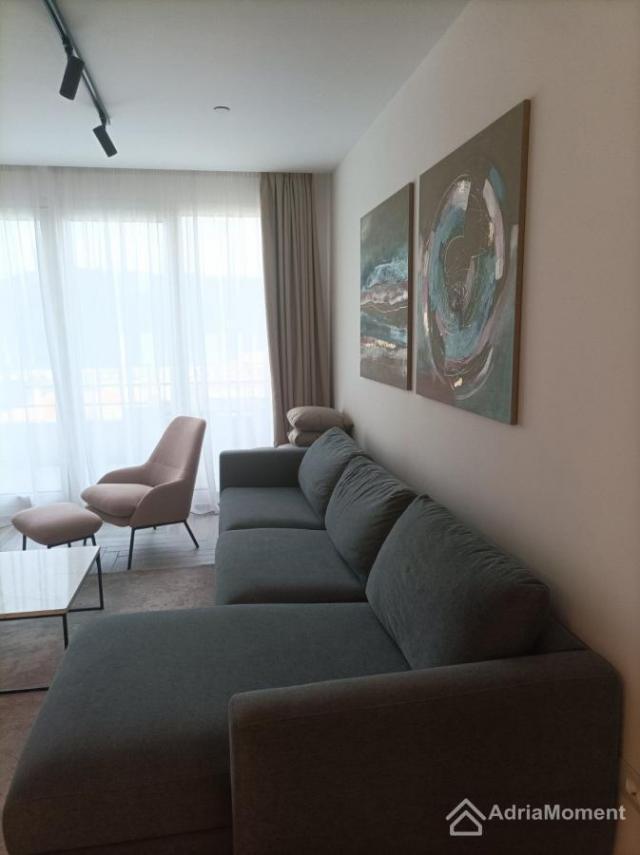 2-soban apartman u Lazure Residences