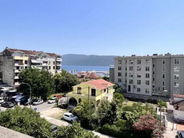 Hotel sa 10 soba u Meljinama, Herceg Novi