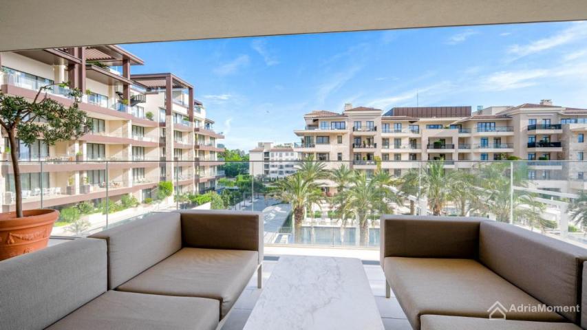 Porto Montenegro - dvosoban apartman u rezidenciji Baia