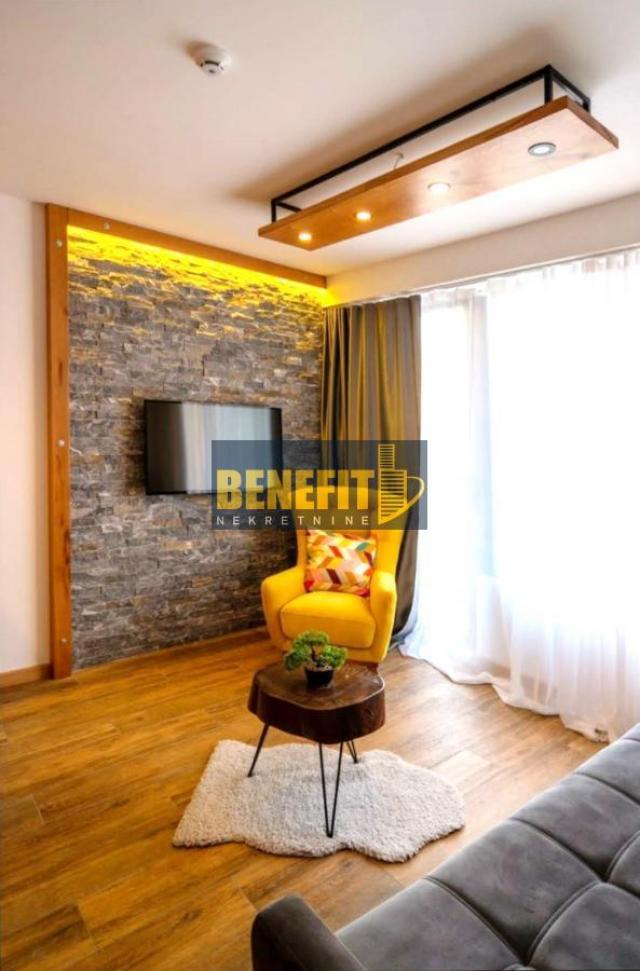 Kopaonik - lux apartman 37m2 sa parking mestom