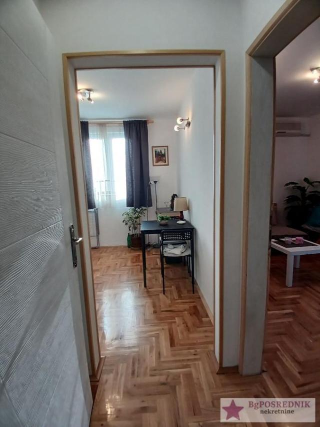 Palilula, Borča 1, Gavrila Mijakića, 81m2+57m2