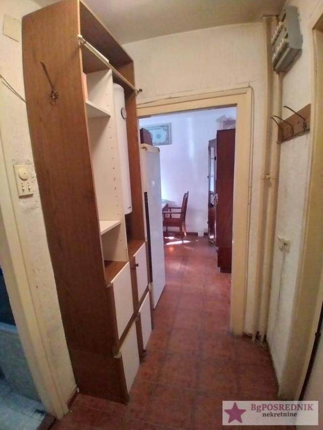 Savski Venac, Dedinje, Borivoja Drobnjakovića, 44m2