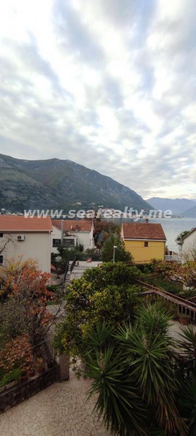 Beautiful stone palace for sale in Dobrota, Kotor