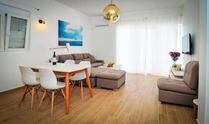 Two-bedroom long-term rent-Tivat