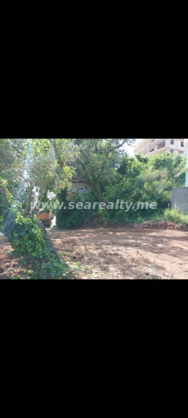 Profitable investment in a plot next to Jaz beach, Budva