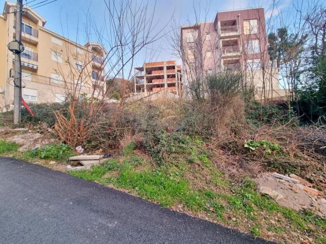 Urbanized land for sale, Tivat