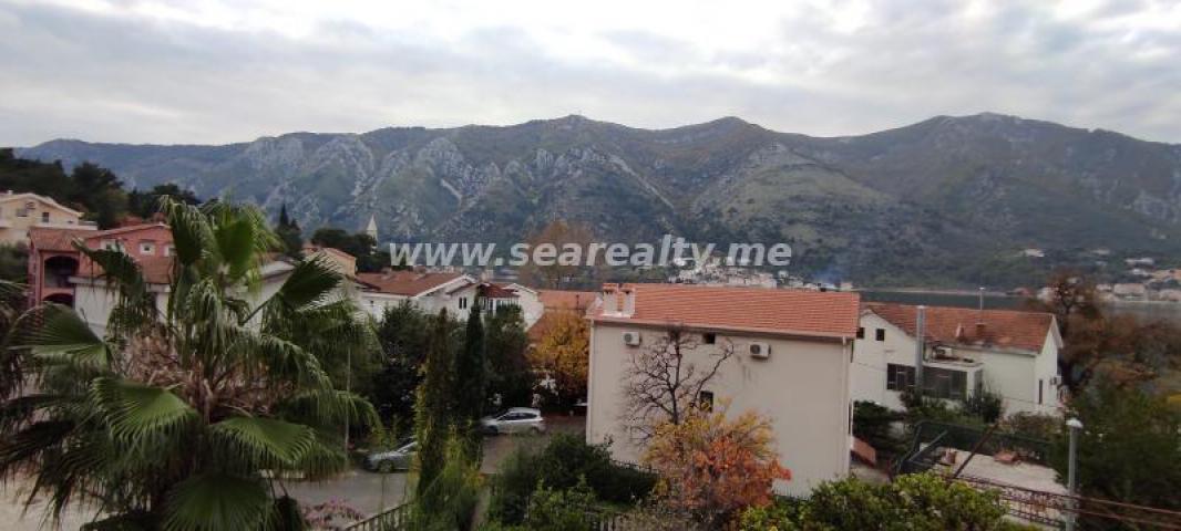 Beautiful stone palace for sale in Dobrota, Kotor