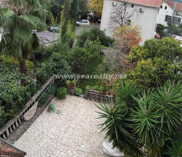 Beautiful stone palace for sale in Dobrota, Kotor