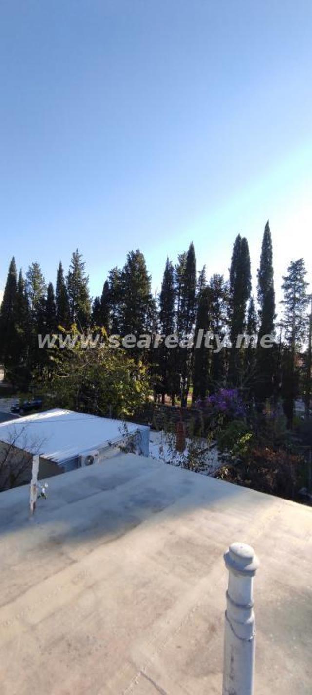 Great opportunity to buy a house on the sea in Montenegro, Donja Lastva, Tivat, Montenegro