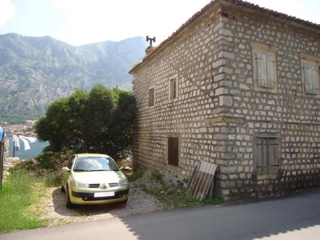 Stone house on the seashore in Kotor is for sale