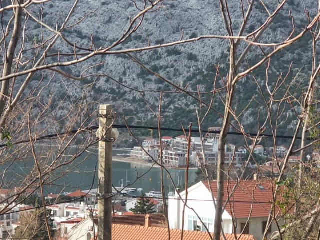 Land for sale, 423 m2, Kotor, Risan