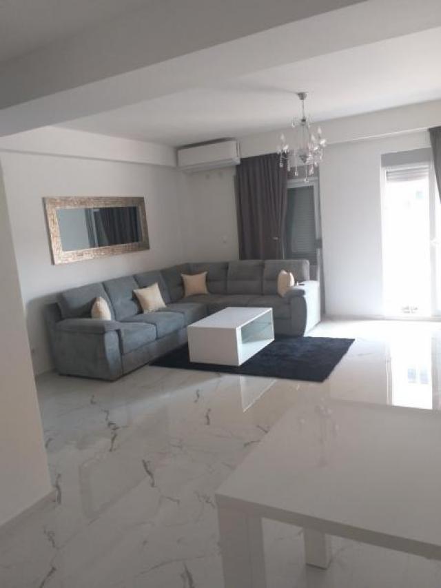 Fully furnished 2-bedroom apartment in Petrovac is for sale