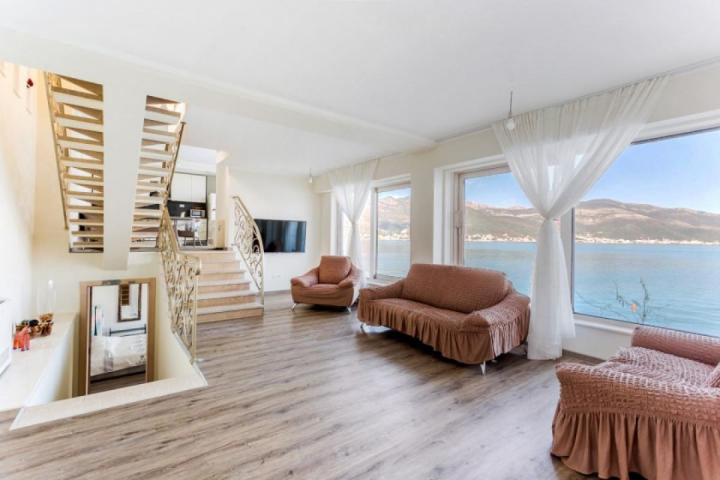 Exclusive villa one step from the sea, Krasici, Kotor